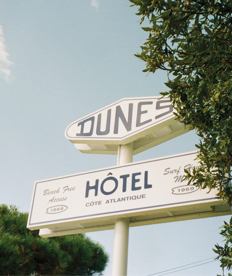 Hôtel des Dunes - Atelier Deux-Cé