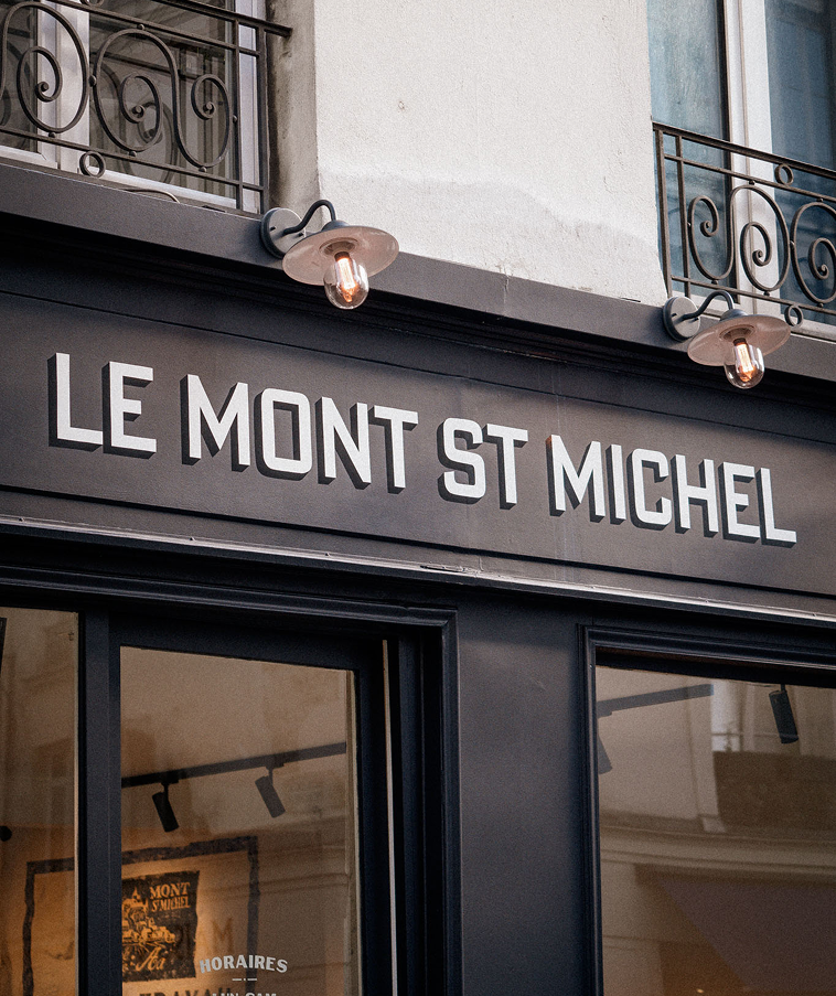 Le Mont Saint Michel, Retail - Atelier Deux-Cé